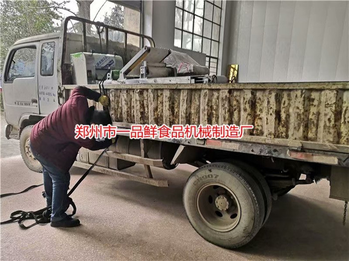 客戶設(shè)備裝車(chē)完畢